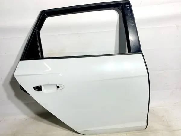 Portiera usa dreapta spate culoare alba - ls9r Seat Leon 3 facelift (2016-2020)
