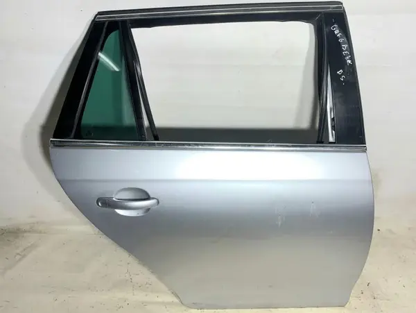 Portiera usa dreapta spate culoare gri - la7w Volkswagen Golf 6 (2008-2013)
