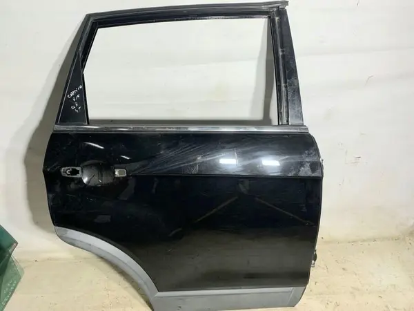 Portiera usa dreapta spate culoare neagra Chevrolet Captiva facelift (2010-2014)