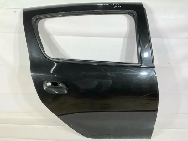 Portiera usa dreapta spate culoare neagra Dacia Sandero Stepway 2 (2012-2017)