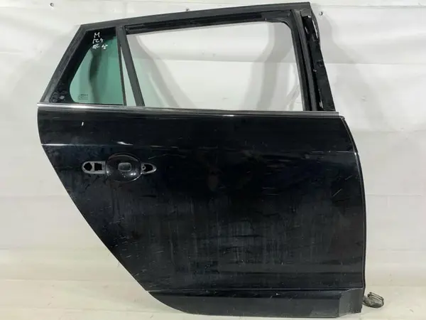 Portiera usa dreapta spate culoare neagra Renault Megane 3 facelift (2012-2016)
