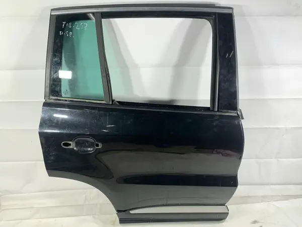 Portiera usa dreapta spate culoare negru - lc9x Volkswagen Tiguan (2007-2011)