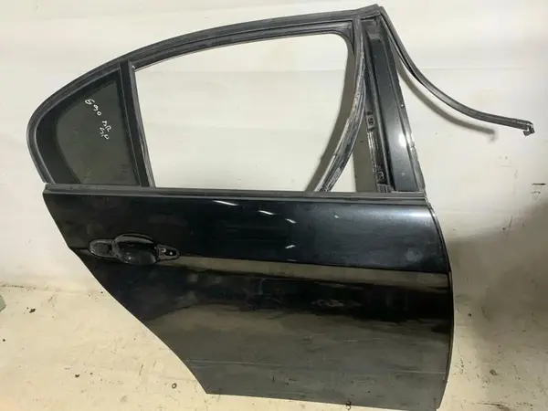 Portiera usa dreapta spate culoare schwarz ii (668) BMW Seria 3 (2005-2012) [E90]