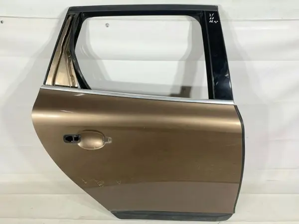 Portiera usa dreapta spate culoare terra bronze Volvo XC60 facelift (2013-2017)