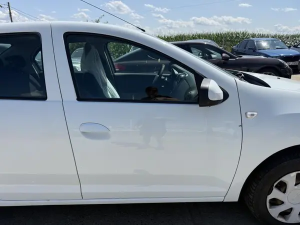 Portiera usa fata dreapta culoare alba Dacia Logan 2 facelift (2017-2020)