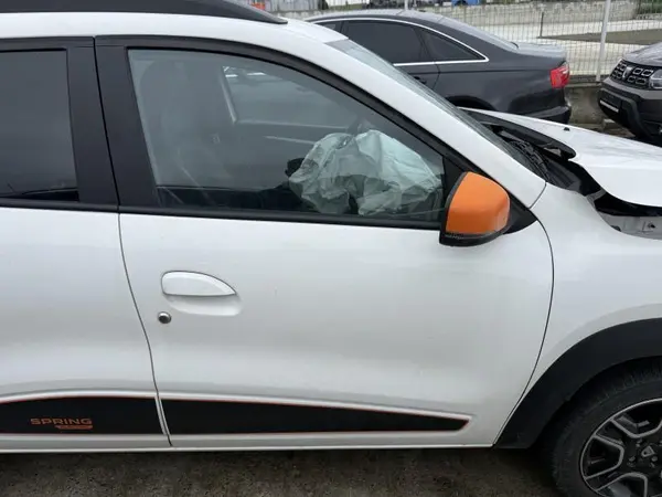 Portiera usa fata dreapta culoare alba Dacia Spring facelift (2022-2024)