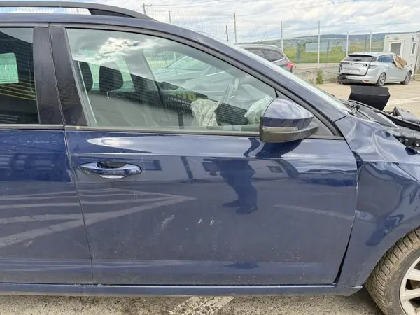 Portiera usa fata dreapta culoare albastru - lf5a Skoda Octavia 3 (2013-2017 )