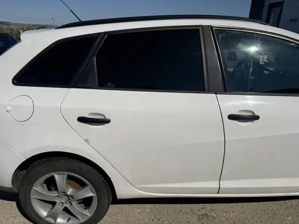 Portiera usa spate dreapta culoare alba - lb9a Seat Ibiza 4 (2008-2012) [6J]