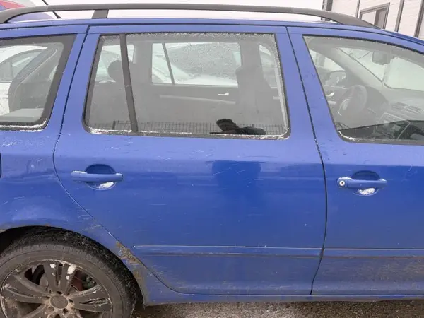 Portiera usa spate dreapta culoare albastra - lf5k Skoda Octavia 2 facelift (2008-2013)