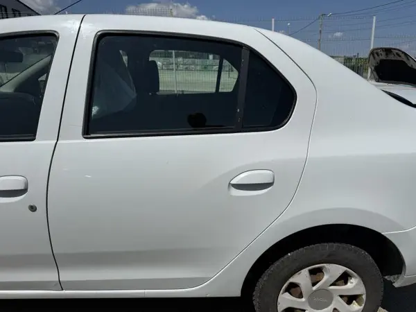 Portiera usa spate stanga culoare alba Dacia Logan 2 (2012-2017)