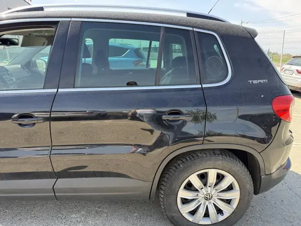 Portiera usa spate stanga culoare negru - lc9x Volkswagen Tiguan (2007-2011)