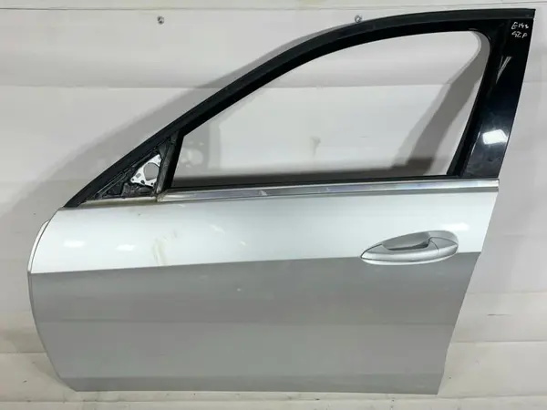 Portiera usa stanga fata culoare argintiu - 775 Mercedes E-Class (2009->) [W212]