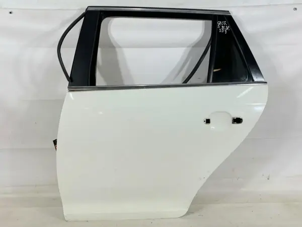 Portiera usa stanga spate culoare alb - lr9a Volkswagen Golf 6 (2008-2013)