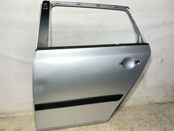 Portiera usa stanga spate culoare gri - la7w Skoda Fabia 2 (2006-2010)