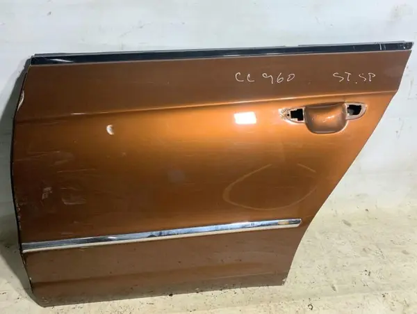 Portiera usa stanga spate culoare maro - lc8y Volkswagen Passat CC (2008-2012)