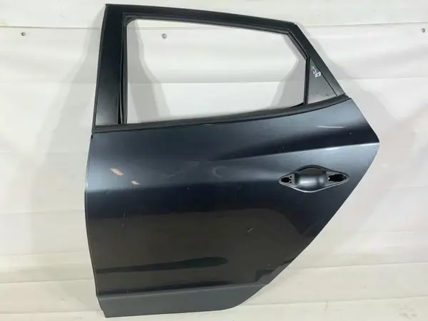 Portiera usa stanga spate culoare midnight black Hyundai ix35 (2010-2013)
