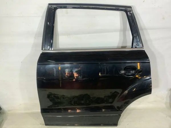 Portiera usa stanga spate culoare negru - lz9y Audi Q7 facelift (2010-2015) [4L]