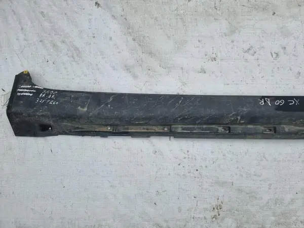 Prag dreapta 30653723 Volvo XC90 (2002-2006)
