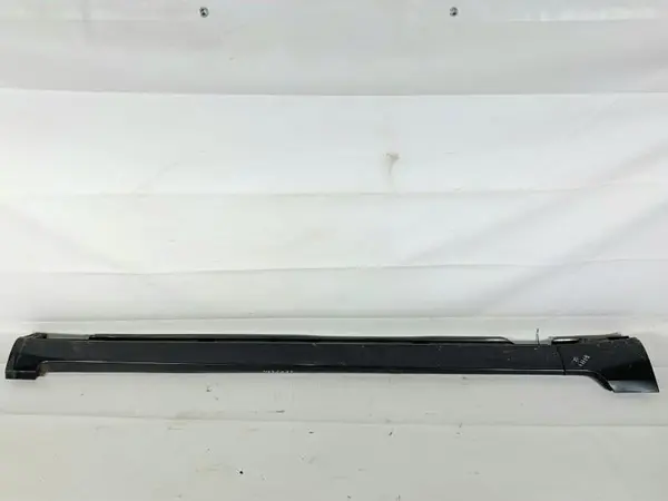 Prag dreapta culoare moccabrown - lc8z Volkswagen Passat B7 (2010-2014)