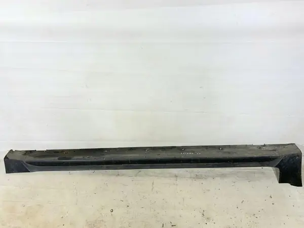 Prag stanga culoare gri - gje 22737918 Chevrolet Captiva facelift (2010-2014)