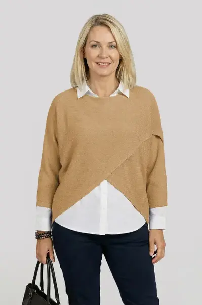 Pulover tip poncho petrecut asimetric, camel