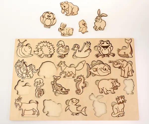 Puzzle de colorat - Zoo | Acrilat WoodBox