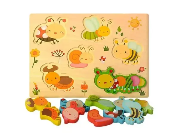 Puzzle educativ din lemn 3D cu insecte pentru copii