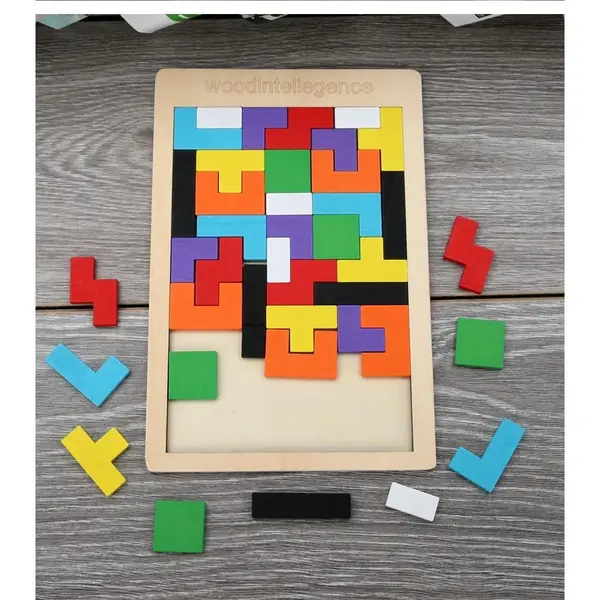 Puzzle Montessori din lemn tip Tetris