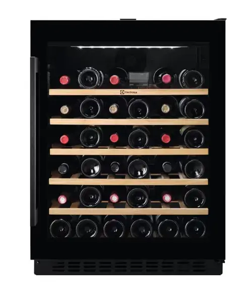 Racitor de vinuri incorporabil Electrolux Seria 500 EWS4052B5B, 145 litri, 52 sticle, Rafturi lemn, Control electronic, Nivel de zgomot 42 db, Usa reversibila, H 82 cm, Clasa G (Negru)