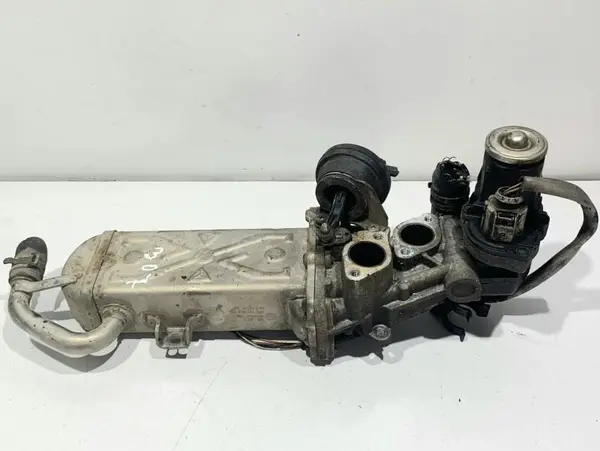 Racitor gaze cu egr 03L131512C Volkswagen Passat CC (2008-2012) 2.0 tdi; 1.6 tdi CFHC; CFG; CAY