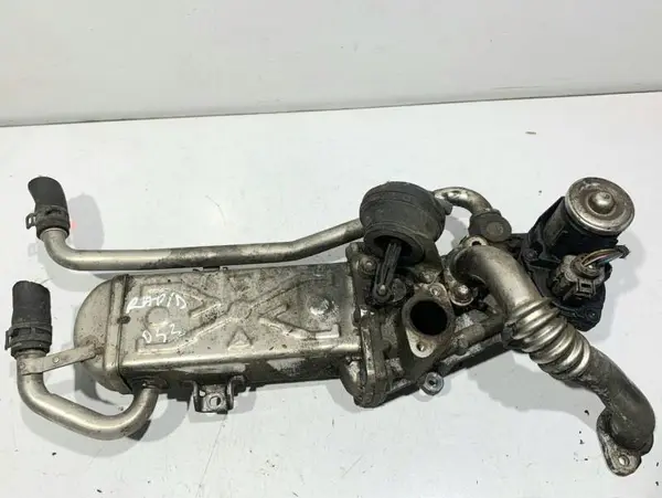 Racitor gaze egr 03L131512CE Volkswagen Golf 6 (2008-2013) 1.6 tdi CAY