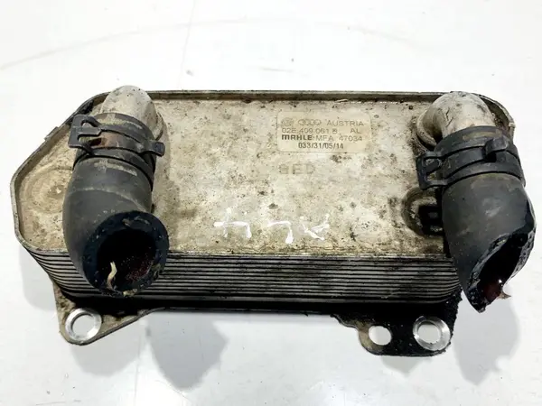Racitor ulei 02E409061B Volkswagen Golf 5 (2004-2009) 2.0 tdi