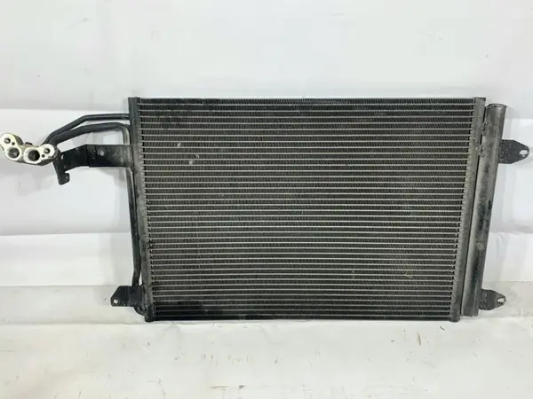 Radiator ac VALEO 817777 Skoda Octavia 2 facelift (2008-2013) 1.2 tsi CBZB