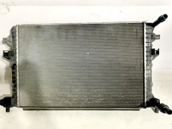 Radiator aditional / suplimentar apa 5Q0121251EJ Audi A3 (2012-2019) [8V1] 2.0 tdi CKFC