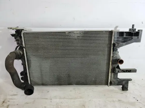 Radiator apa 13281773 Opel Zafira C (2011->) 1.4 benzina A14XER