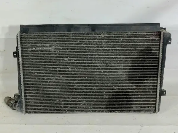 Radiator apa 1K0121251AM Volkswagen Golf 5 (2004-2009) 1.9 tdi BLS