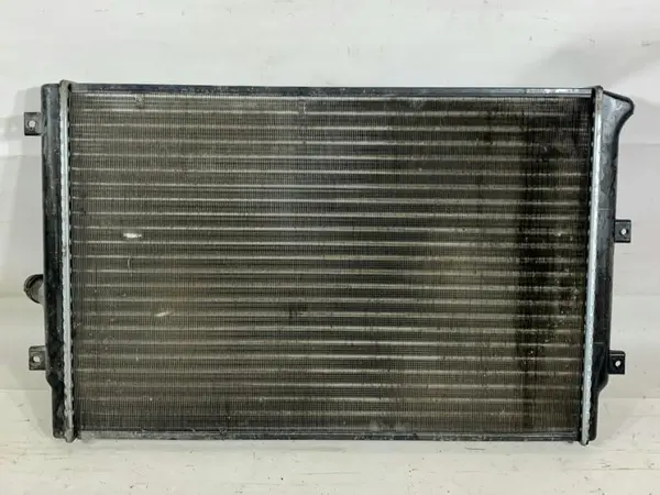 Radiator apa 1K0121251DM Volkswagen Touran facelift (2006-2010) 2.0 tdi CBAB
