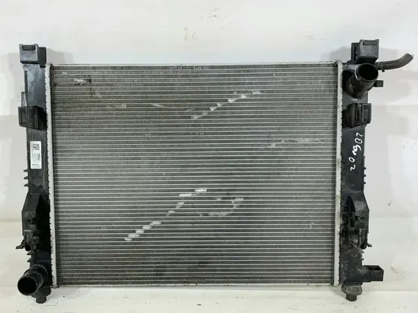 Radiator apa 214107326R Dacia Sandero 2 (2012-2017) 1.2 benzina D4F (732)