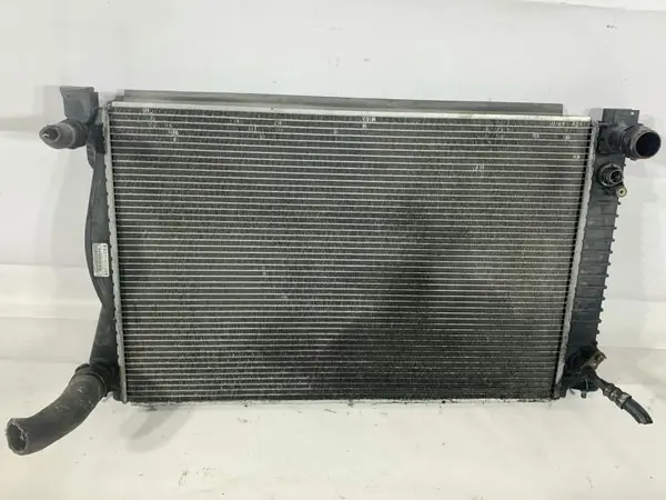 Radiator apa 4F0121251AG Audi A6 facelift (2008-2011) [4f, C6] 2.7 tdi CANA