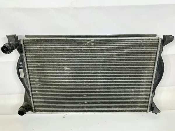 Radiator apa 4F0121251Q Audi A6 facelift (2008-2011) [4f, C6] 2.0 tdi CAHA
