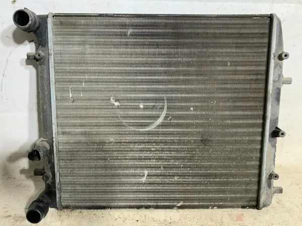 Radiator apa 6Q0121253R Volkswagen Polo 4 (2001-2005) 1.2 benzina BMD