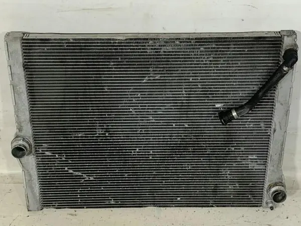 Radiator apa 7570093 BMW Seria 7 (2008-2015) [F01, F02] 4.4 benzina