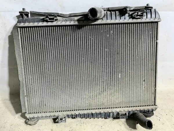 Radiator apa 8V51-8005-BE Ford Fiesta 7 (2008-2012) [MK7] 1.25 benzina SNJB 82 CP