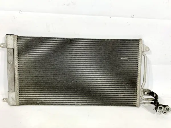 Radiator clima 6R0820411D Volkswagen Polo 5 (2009-2017)[6R] 1.6 tdi CAYB