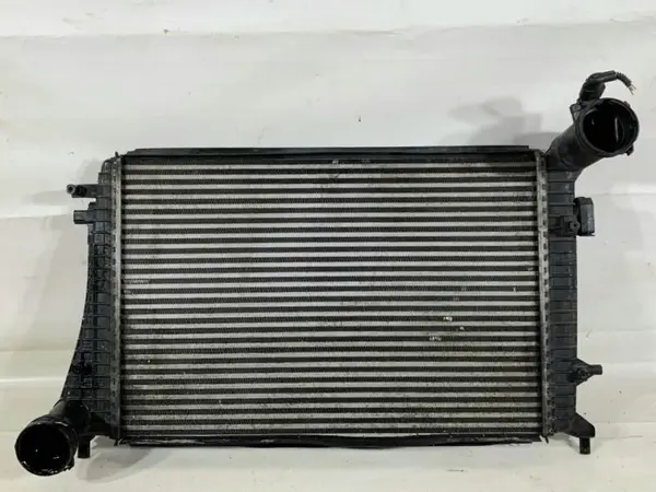 Radiator intercooler 1K0145803Q Volkswagen Passat B6 3C (2005-2010) 1.9 tdi BLS
