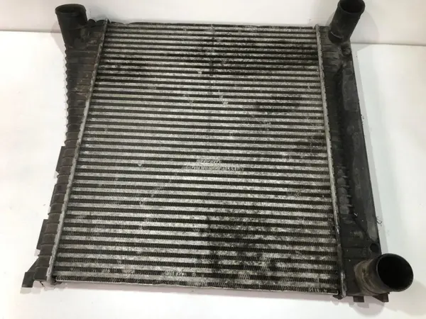 Radiator intercooler ah32-9l440-ab Land Rover Discovery 4 (2009->) 3.0 tdv6