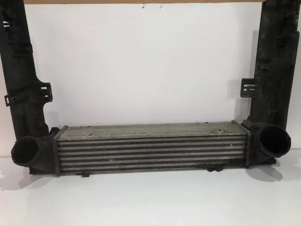 Radiator intercooler cu suport 7798788 01 BMW Seria 1 (2004-2011) [E81, E87] 2.0d n47d20a