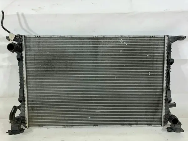 Radiator racire apa 8K0121251H Audi A4 (2007-2011) [8K2, B8] 3.0 tdi; 3.0 TFSI CDUC; CGWD