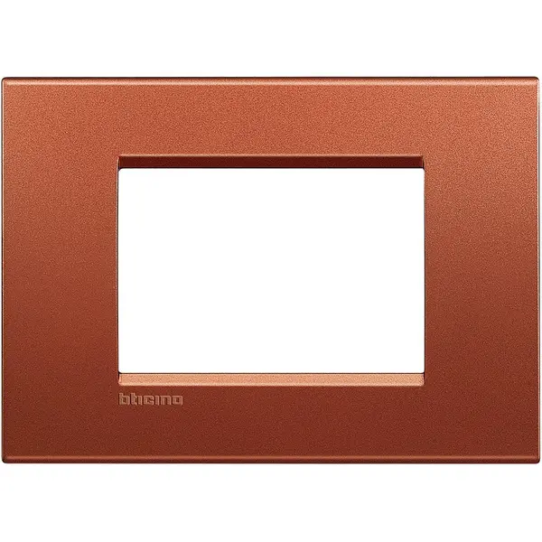 Rama ornament 3 module Bticino Living Light LNA4803RK, caramiziu