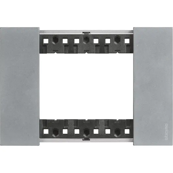 Rama ornament 3 module Bticino Living Now KA4803NW, moon